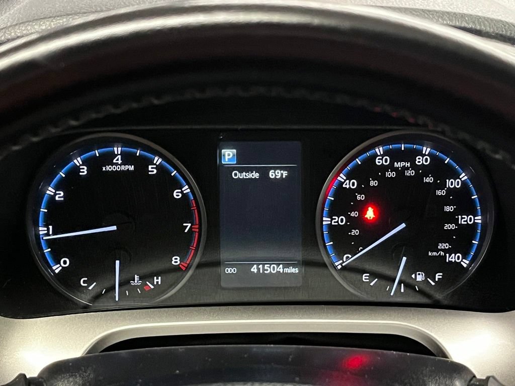 Used 2017 Toyota RAV4 XLE w/ All Weather Liner Package AWD/4WD image 20
