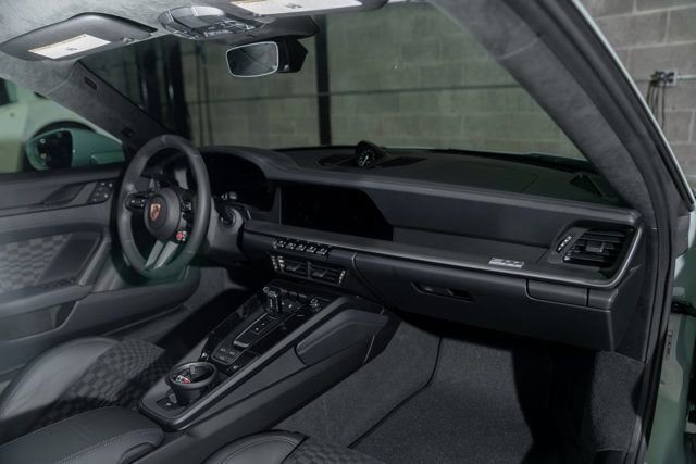 Used 2026 Porsche 911 Carrera image 10