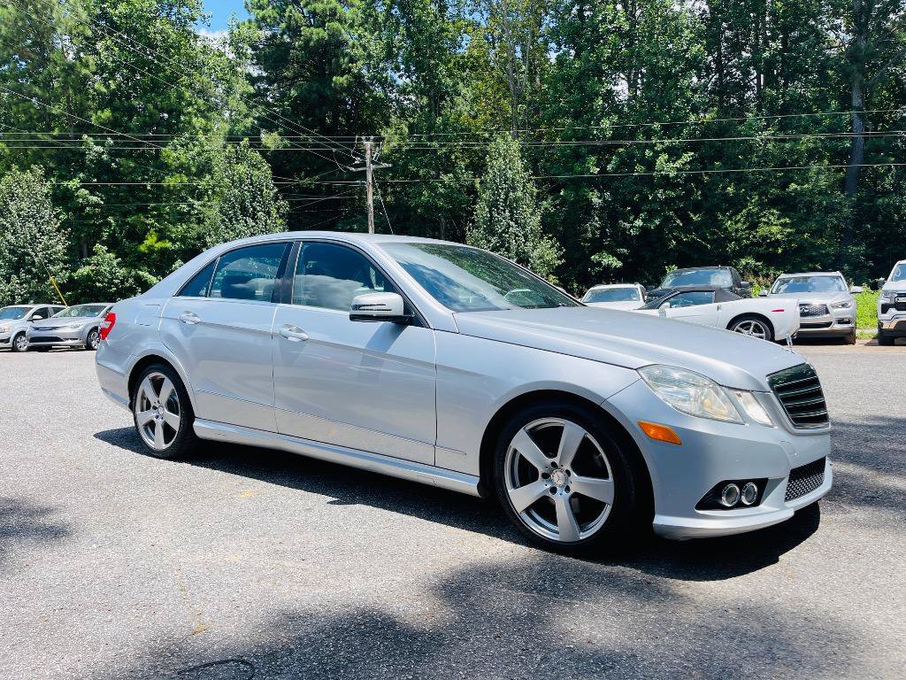 Used 2010 Mercedes-Benz E 350 Sedan image 15