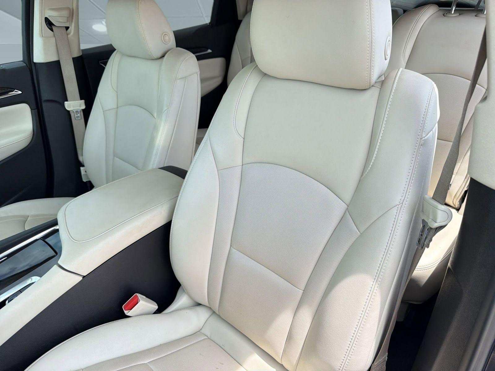 Used 2023 Buick Enclave Essence AWD/4WD image 20