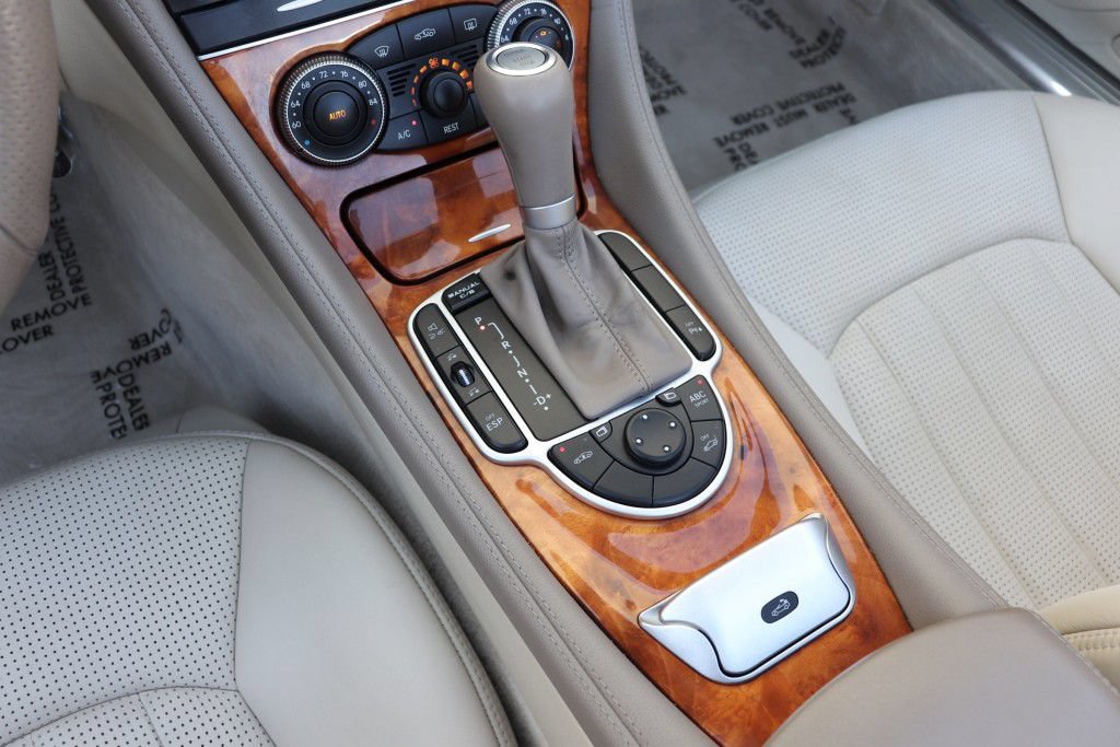 Used 2008 Mercedes-Benz SL 55 AMG image 61