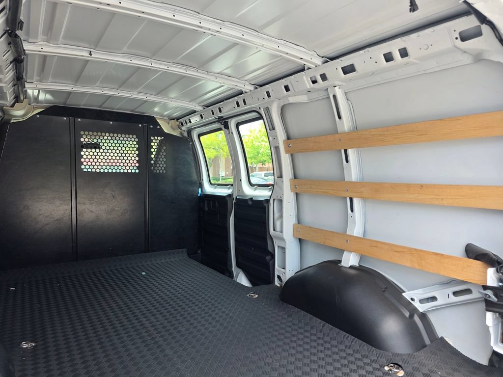 Certified 2025 Chevrolet Express 2500 w/ Driver Convenience Package RWD image 25