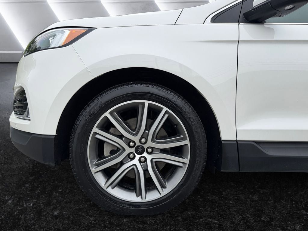 Used 2024 Ford Edge Titanium AWD/4WD image 15