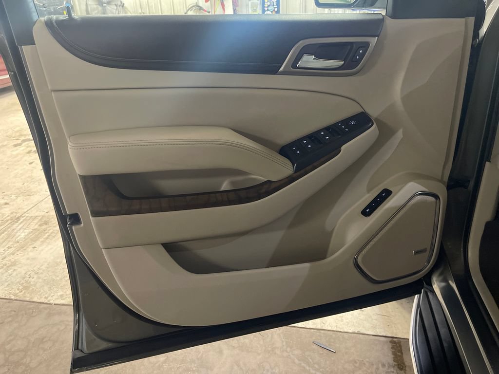 Used 2018 GMC Yukon Denali w/ Open Road Package AWD/4WD image 15