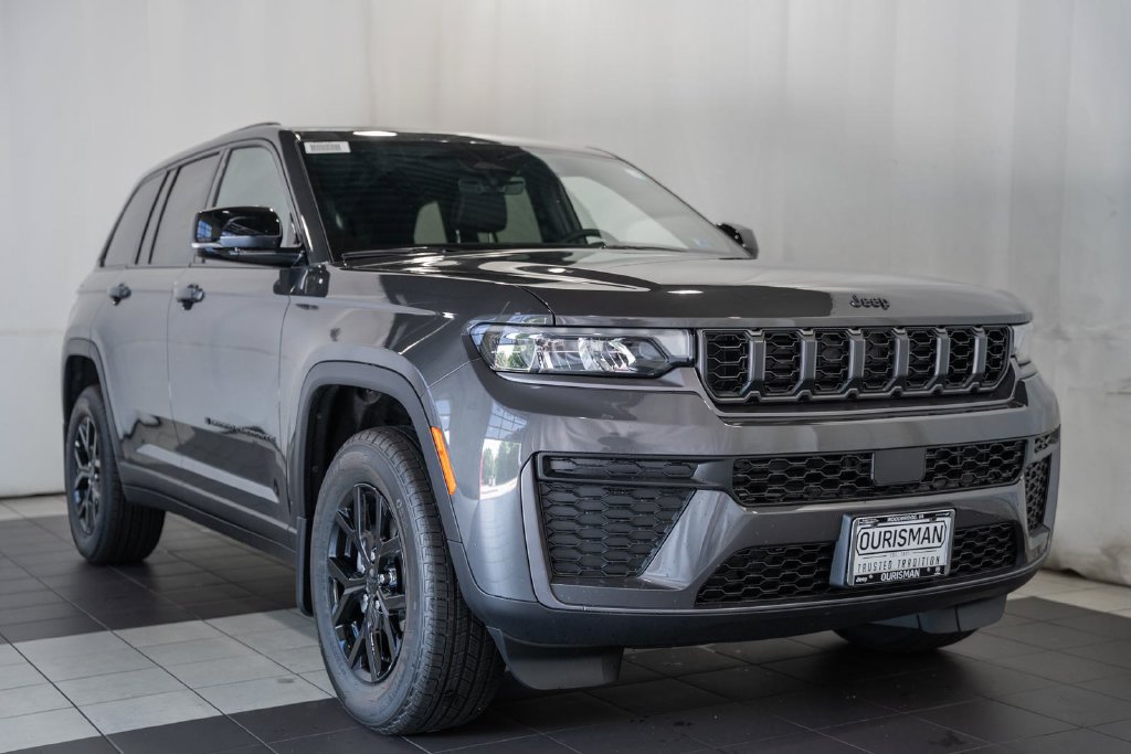 New 2026 Jeep Grand Cherokee Altitude