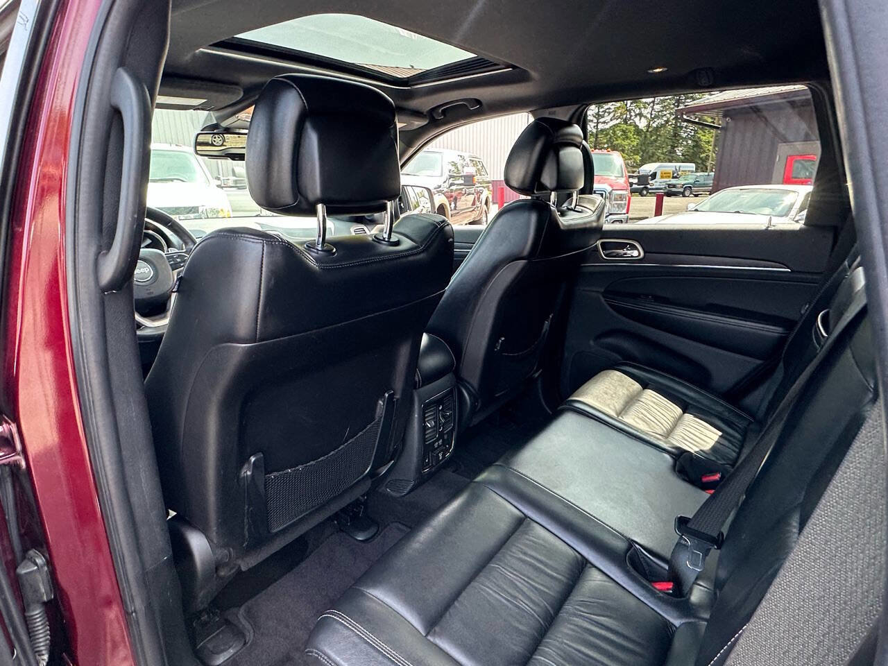 Used 2016 Jeep Grand Cherokee Limited image 19