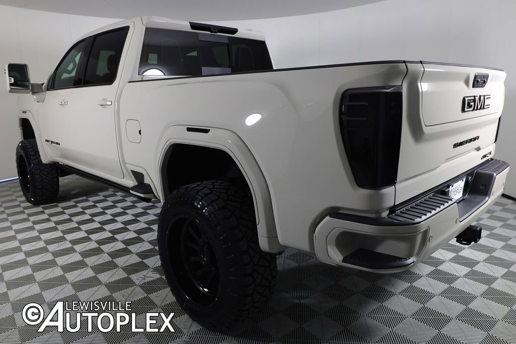 Used 2026 GMC Sierra 2500 AT4X w/ LPO, Black Badging Package AWD/4WD image 11