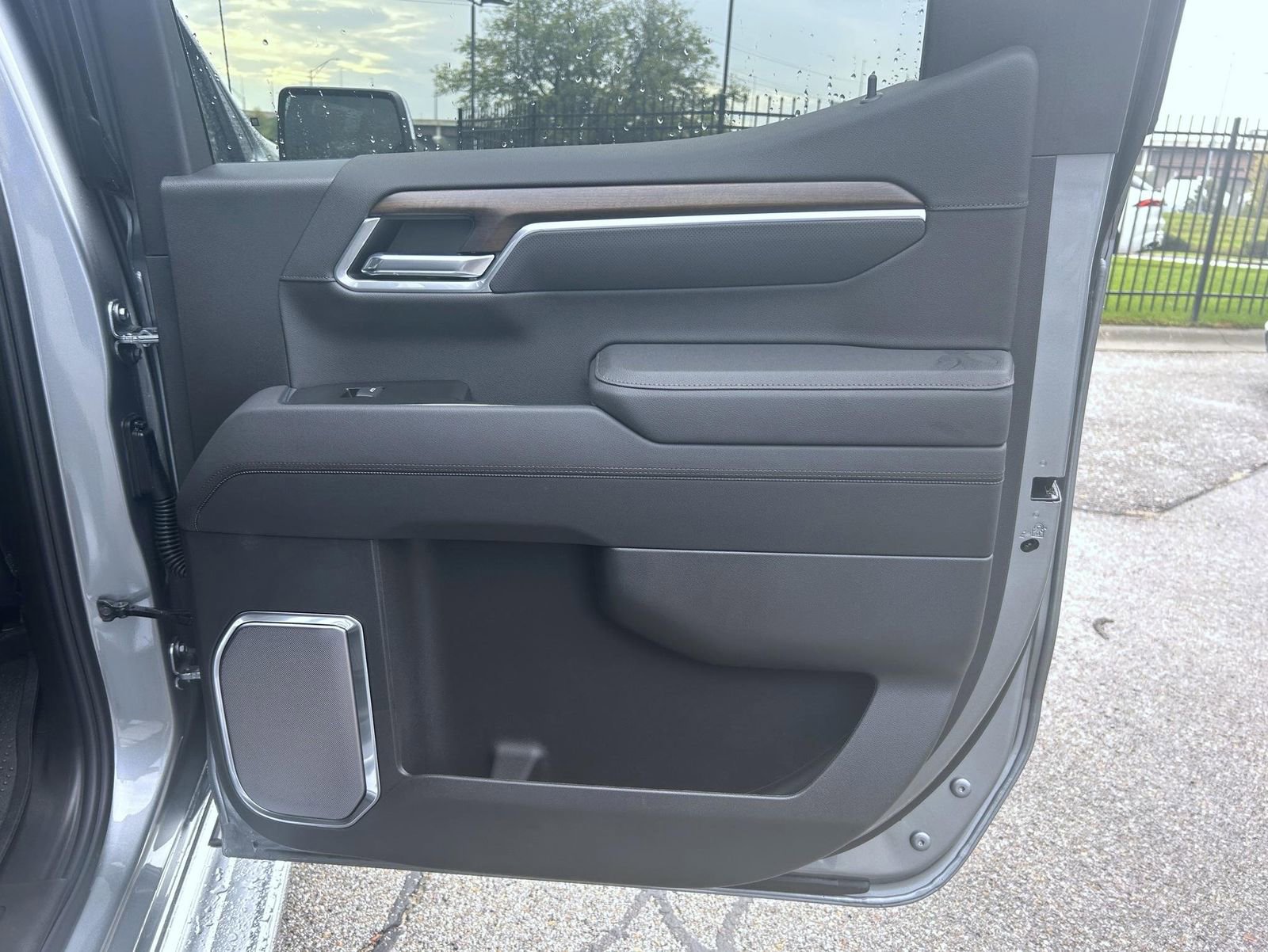 New 2026 Chevrolet Silverado 1500 High Country w/ High Country Premium Package image 18