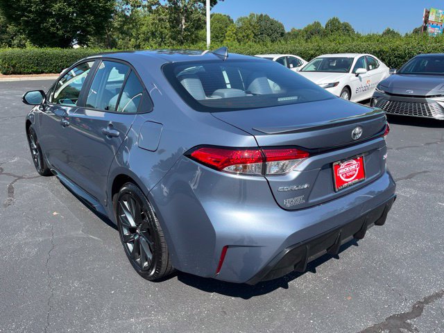Used 2026 Toyota Corolla SE FWD image 11
