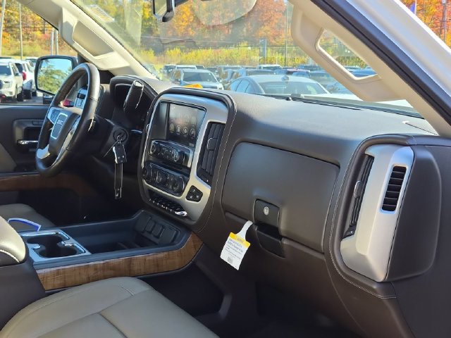 Certified 2016 GMC Sierra 2500 SLT w/ Duramax Plus Package AWD/4WD image 35