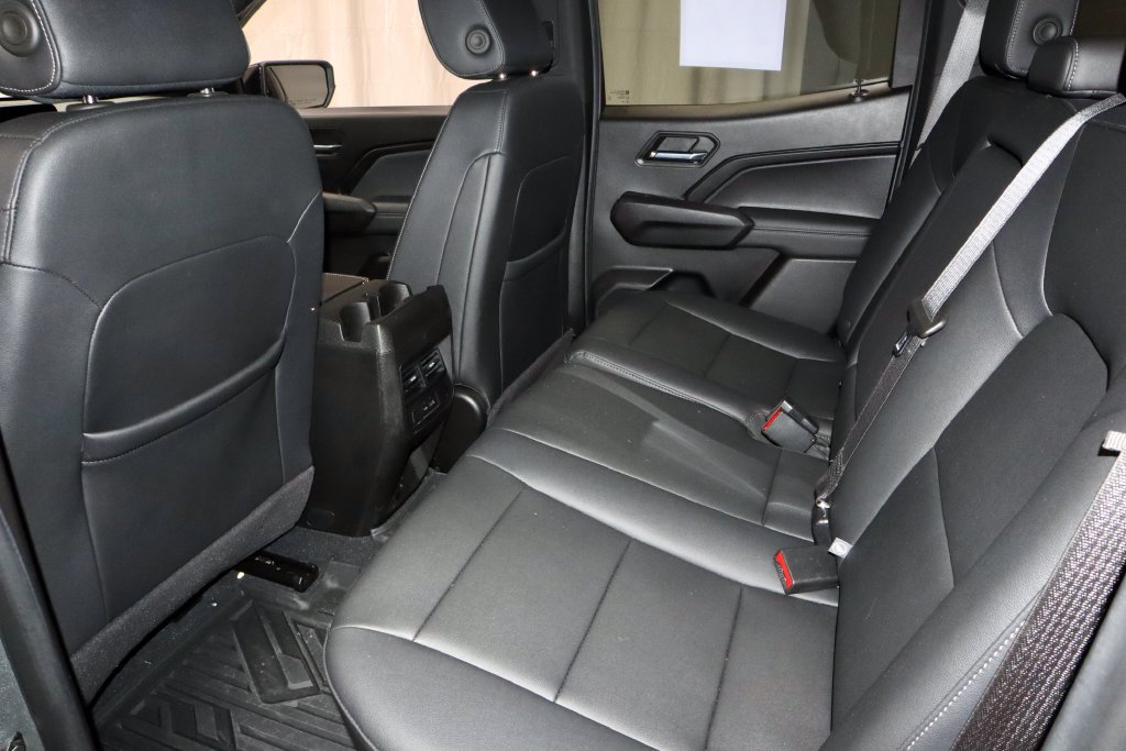Used 2024 GMC Canyon Elevation w/ Convenience Package AWD/4WD image 20