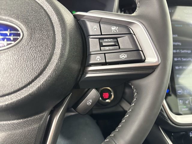 Used 2025 Subaru Outback Touring XT image 13