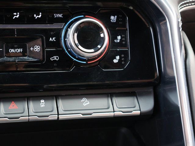 Certified 2024 GMC Sierra 2500 Denali Ultimate w/ Max Trailering Package AWD/4WD image 31