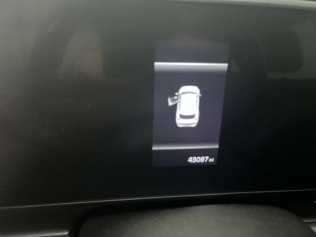 Certified 2023 Kia Sportage X-Line AWD/4WD image 19