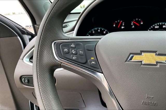 Used 2024 Chevrolet Malibu LT FWD image 18