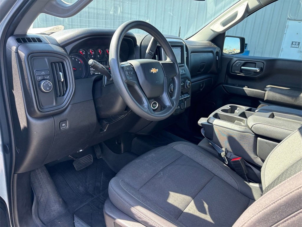 Used 2024 Chevrolet Silverado 1500 Custom image 8