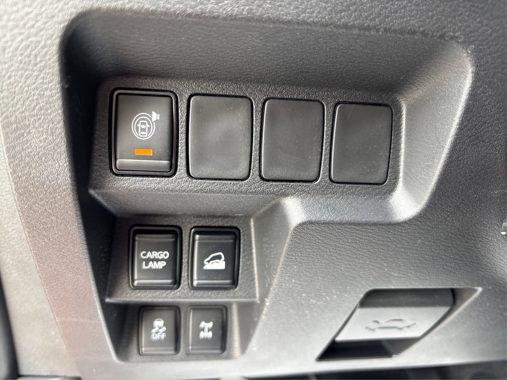 Certified 2025 Nissan Frontier PRO-4X AWD/4WD image 34