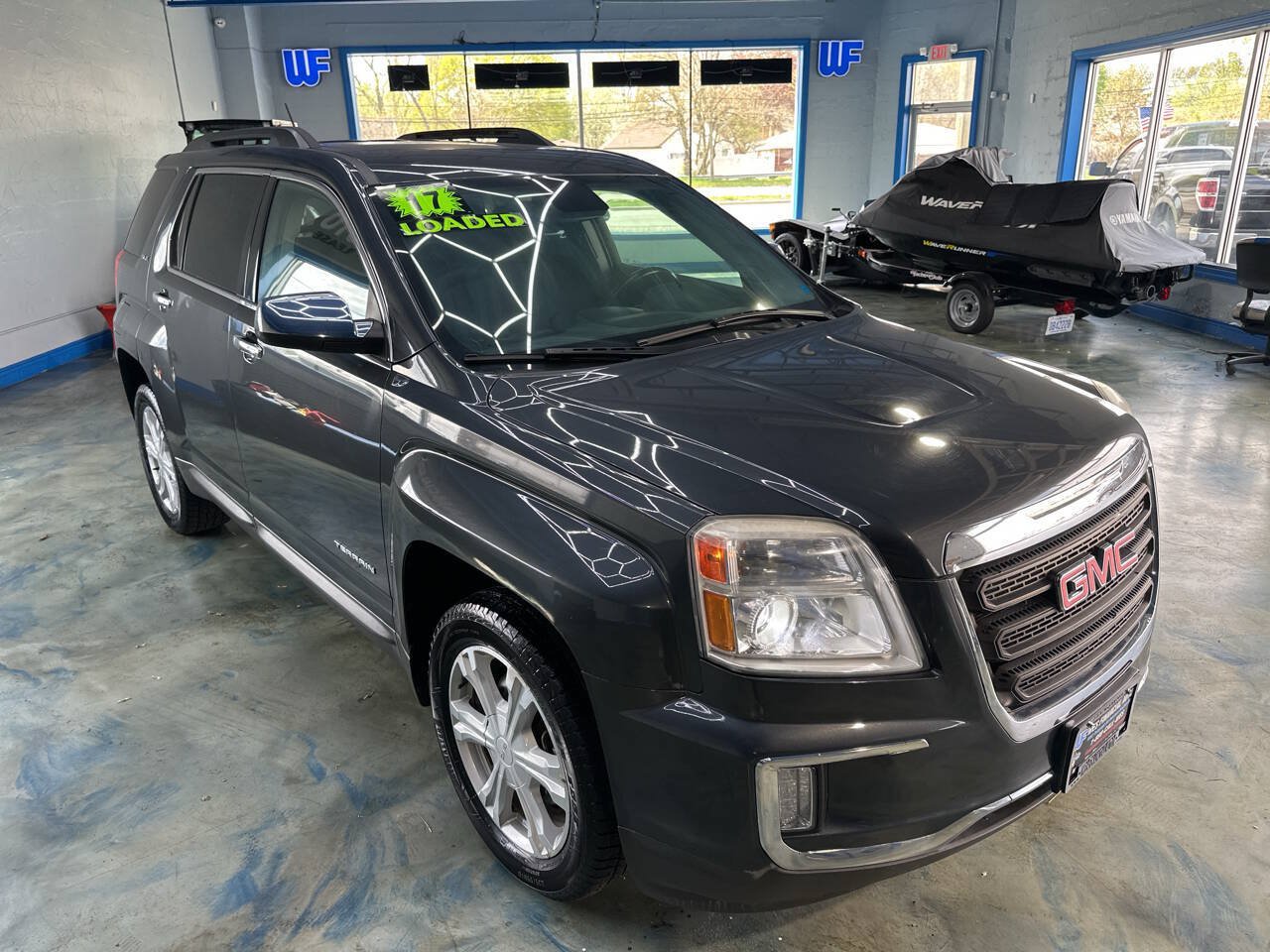 Used 2017 GMC Terrain SLE w/ Chrome Package FWD image 10