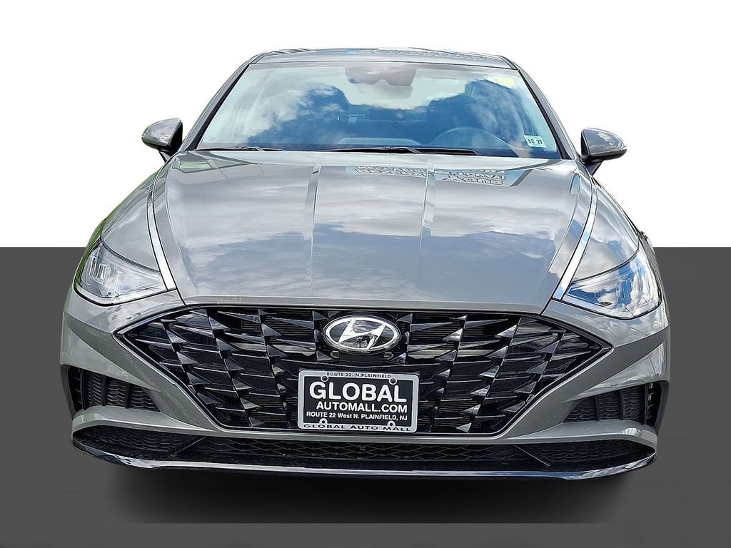 Used 2023 Hyundai Sonata SEL FWD image 2