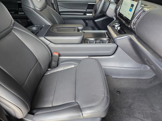 New 2026 Ford Expedition Platinum w/ Stealth Performance Package AWD/4WD image 10