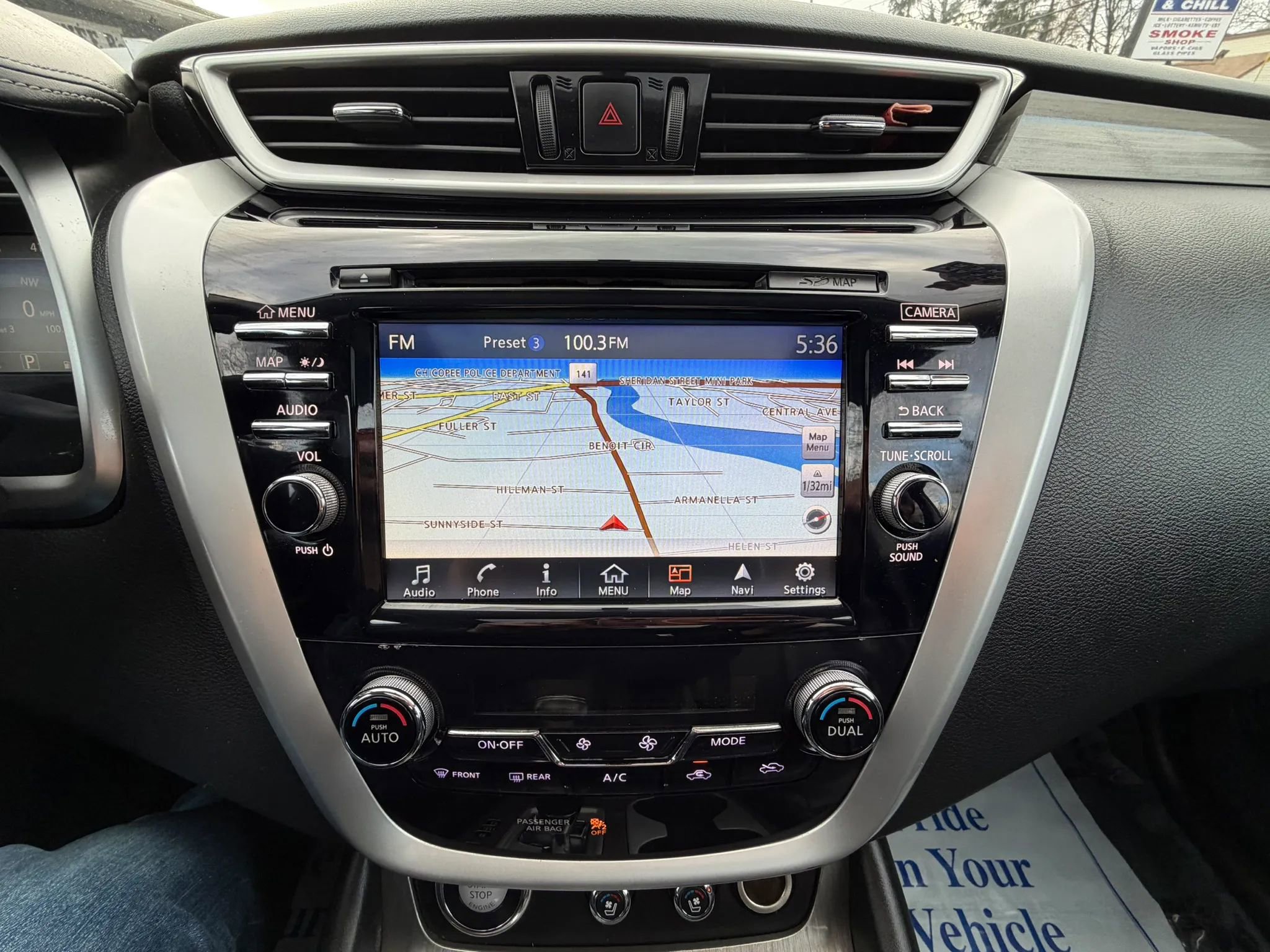 Used 2015 Nissan Murano Platinum w/ Platinum Technology Package image 12