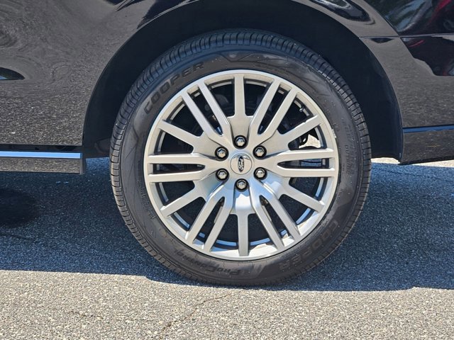 Certified 2023 Ford Expedition Platinum image 6