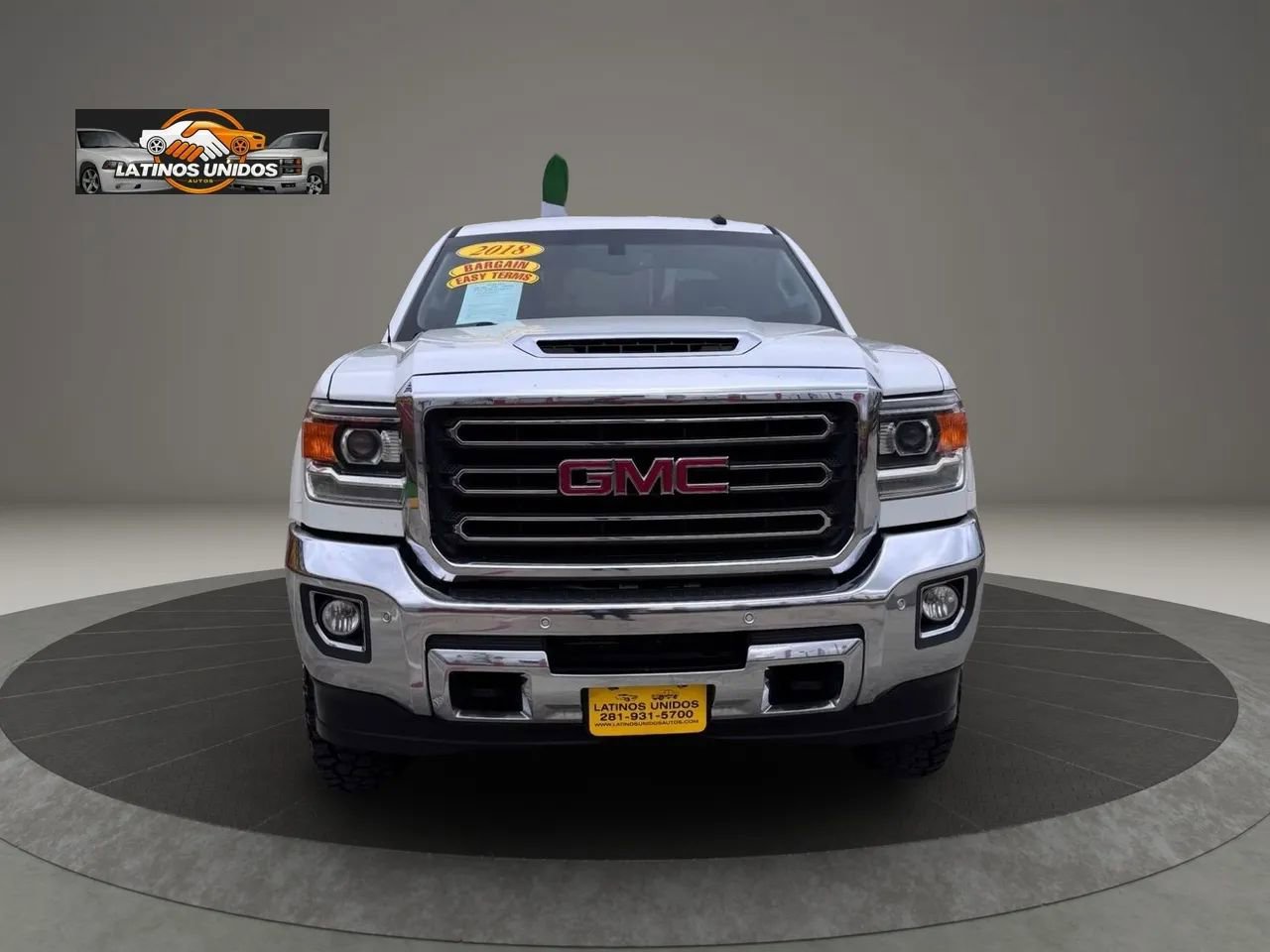 Used 2018 GMC Sierra 2500 SLT w/ Duramax Plus Package image 2