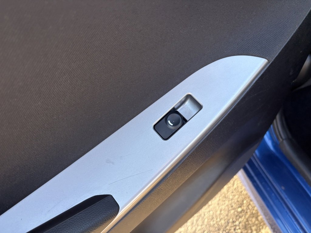 Used 2016 Hyundai Accent SE image 29