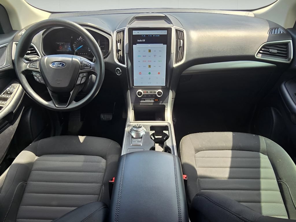 Used 2022 Ford Edge SE w/ Black Appearance Package AWD/4WD image 11