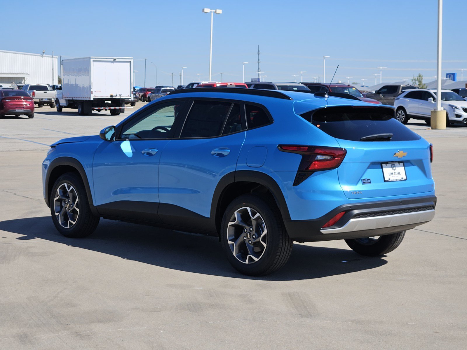 New 2026 Chevrolet Trax LT w/ Driver Confidence Package FWD image 3