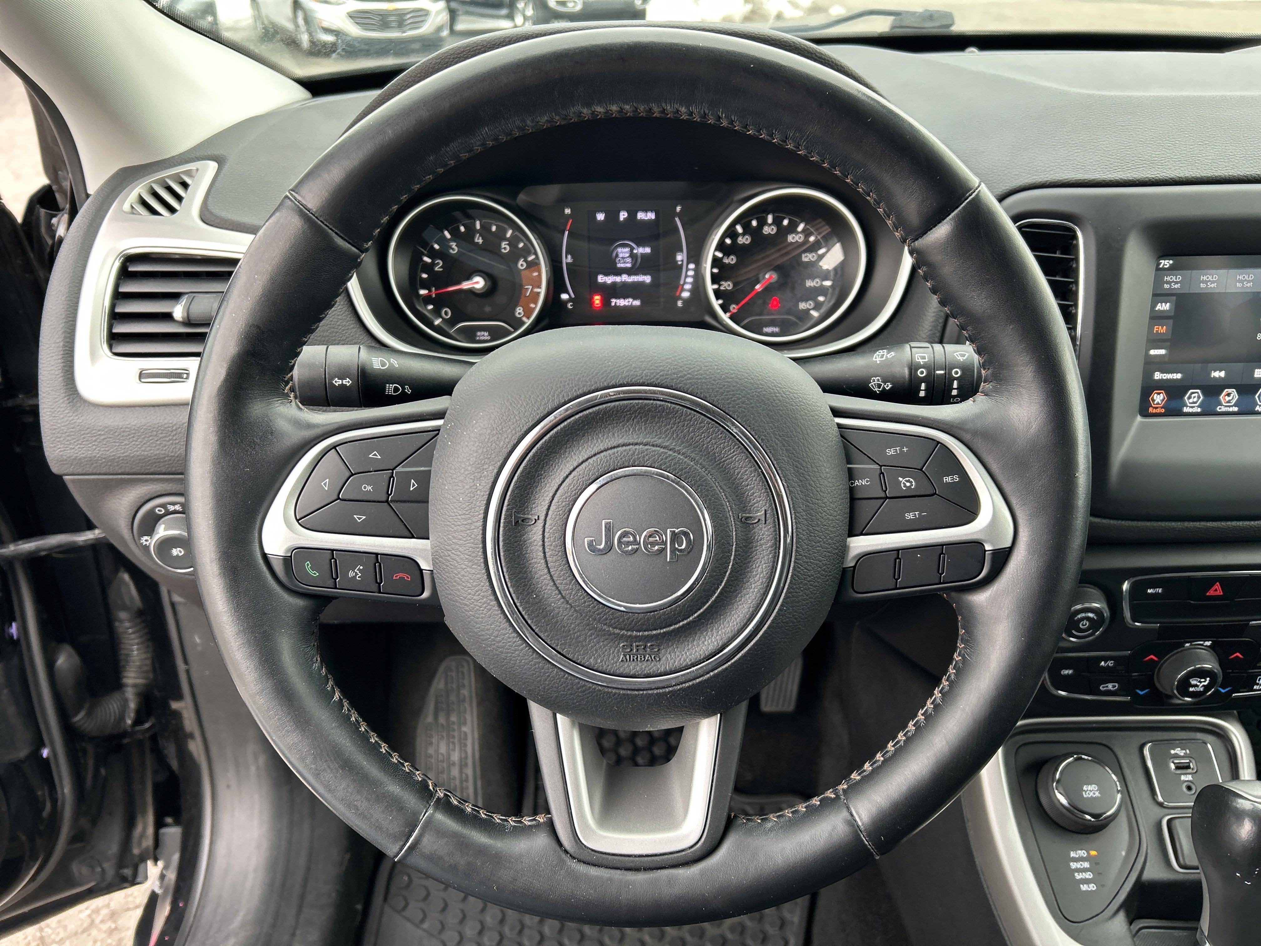 Used 2019 Jeep Compass Latitude w/ Cold Weather Group image 14