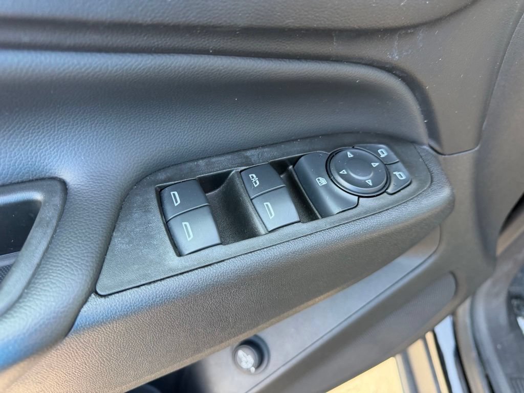 Certified 2024 Chevrolet Equinox LT FWD image 22