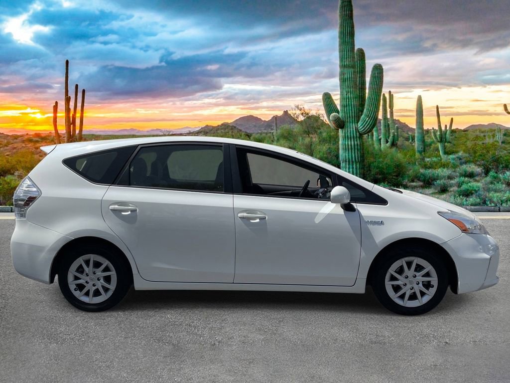 Used 2012 Toyota Prius V Three FWD image 2