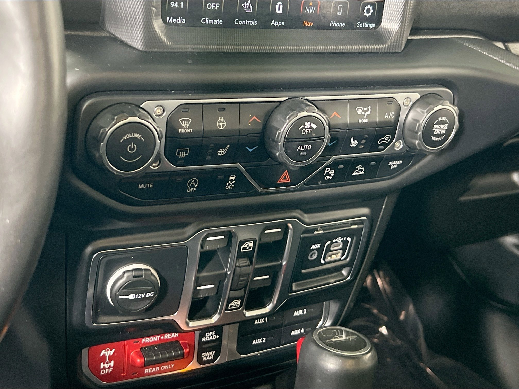 Used 2020 Jeep Gladiator Rubicon image 16
