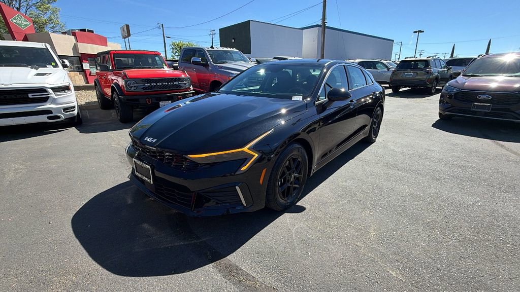 Used 2025 Kia K5 LXS image 1