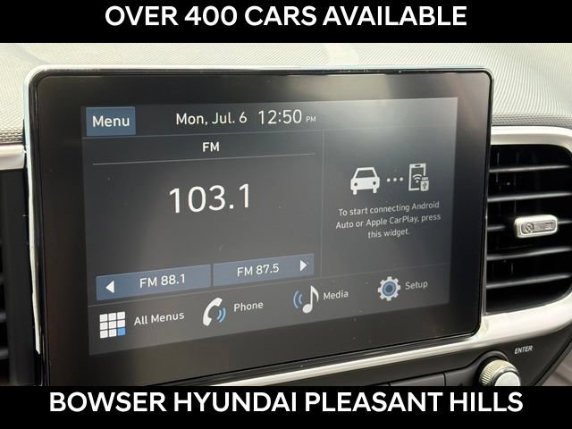 New 2026 Hyundai Venue SEL FWD image 6