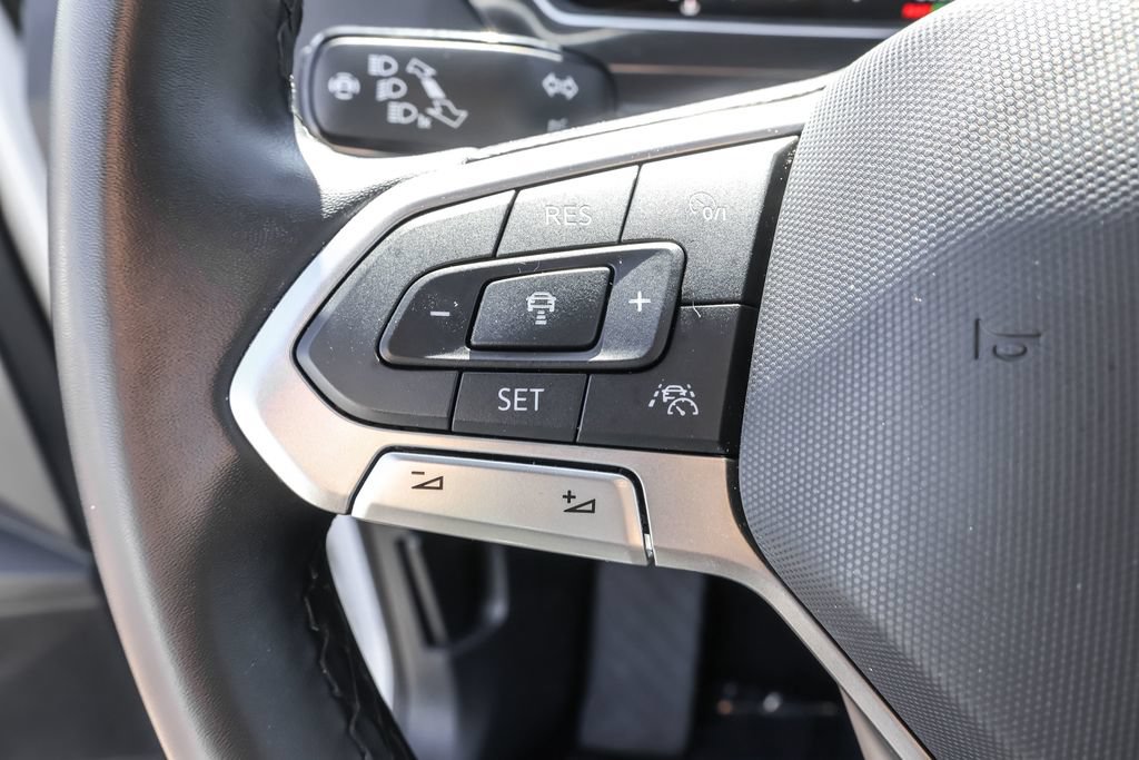 Certified 2024 Volkswagen Tiguan Wolfsburg Edition AWD/4WD image 19