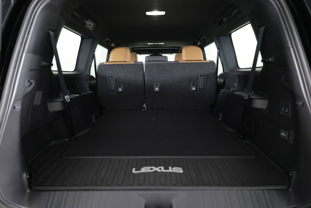 Used 2026 Lexus GX 550 550 Premium+ w/ Accessory Package (2T) image 15