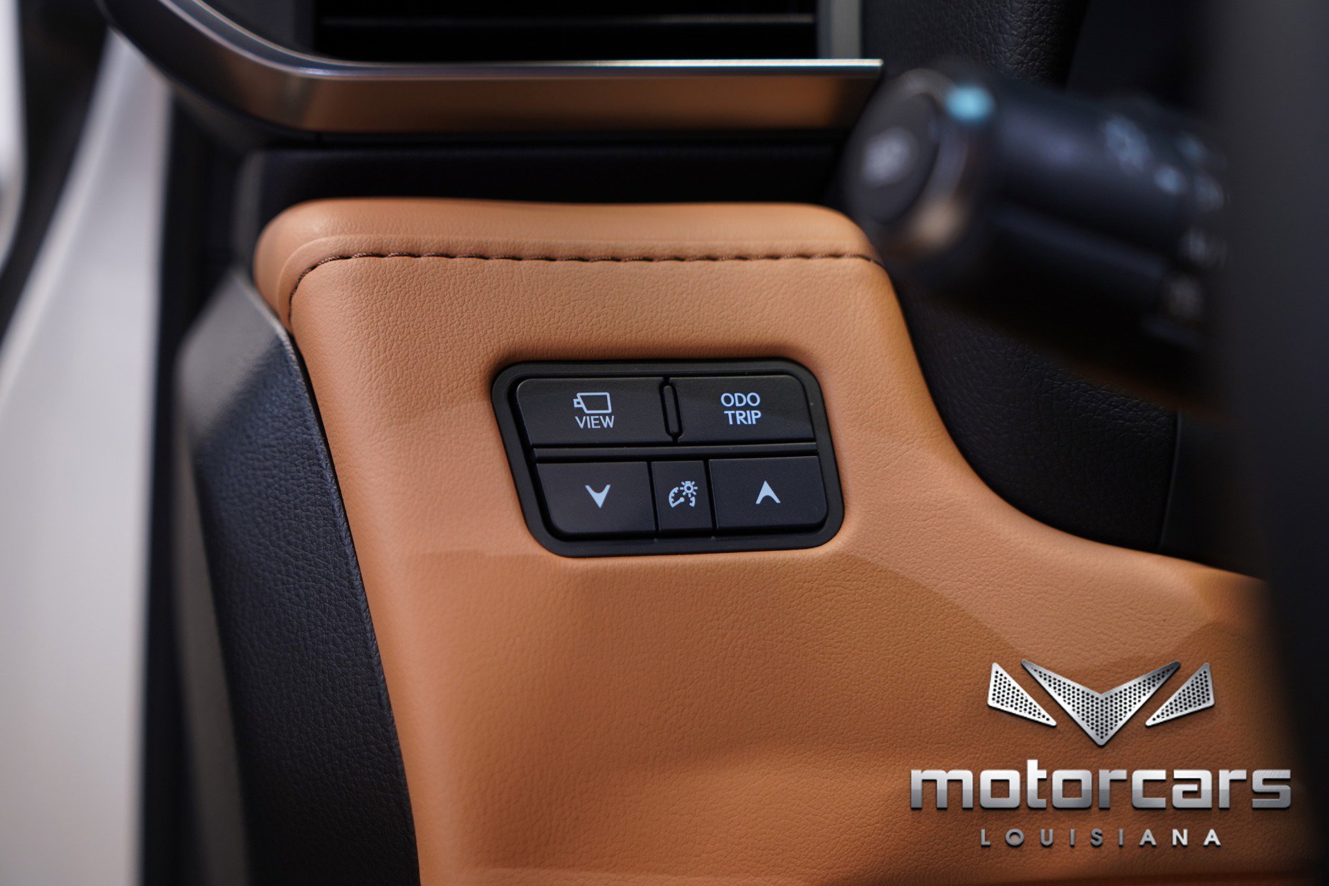 Used 2025 Lexus LX 600 4WD w/ Luxury Package image 38