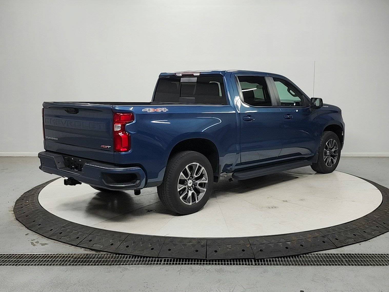 Used 2024 Chevrolet Silverado 1500 RST w/ All Star Edition Plus AWD/4WD image 8
