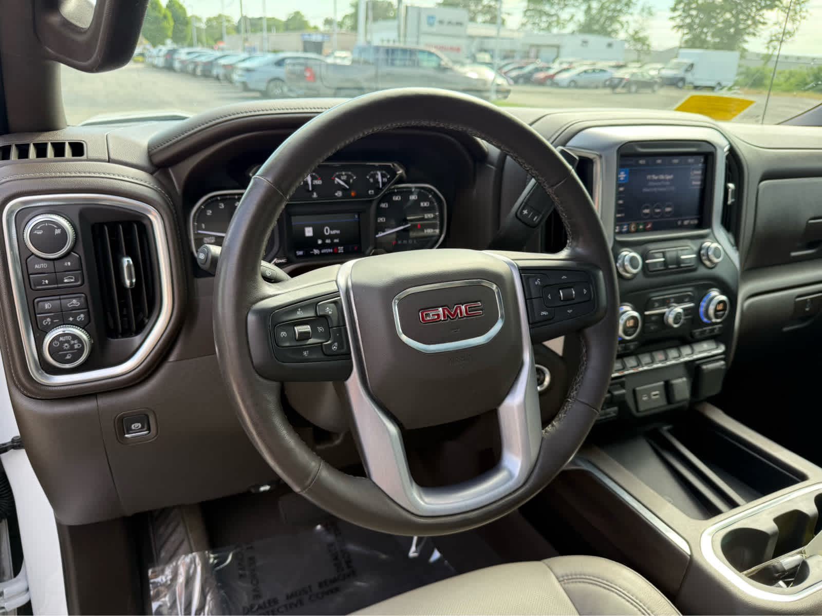 Used 2019 GMC Sierra 1500 SLT w/ SLT Premium Plus Package AWD/4WD image 15