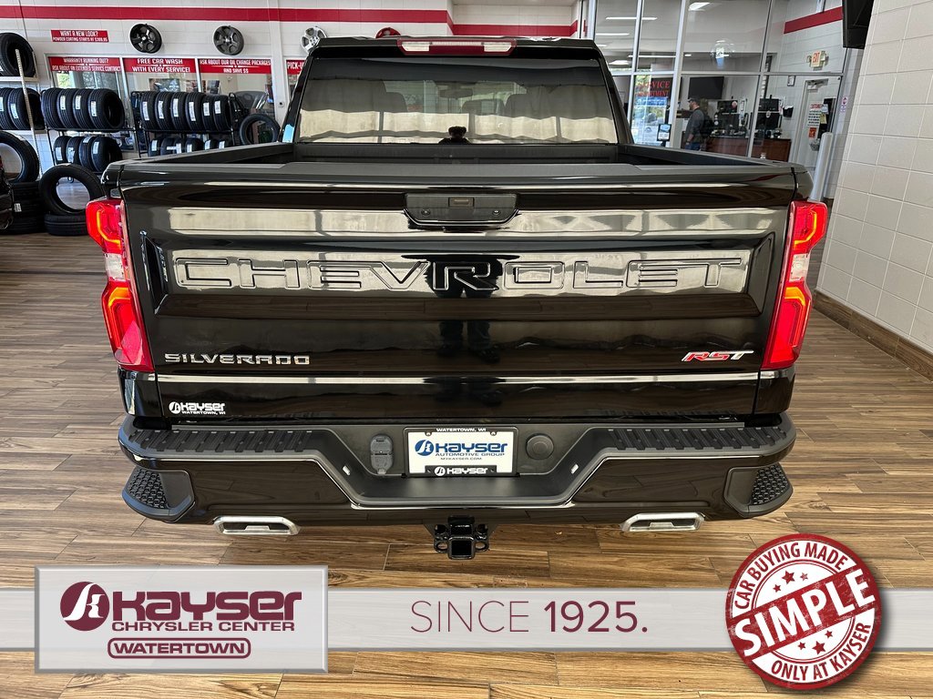 Used 2021 Chevrolet Silverado 1500 RST image 4