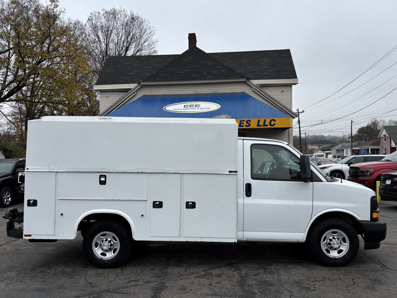 Used 2017 Chevrolet Express 3500