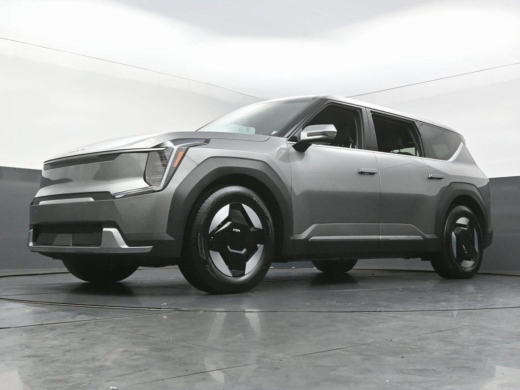 Used 2024 Kia EV9 Light Long Range image 67