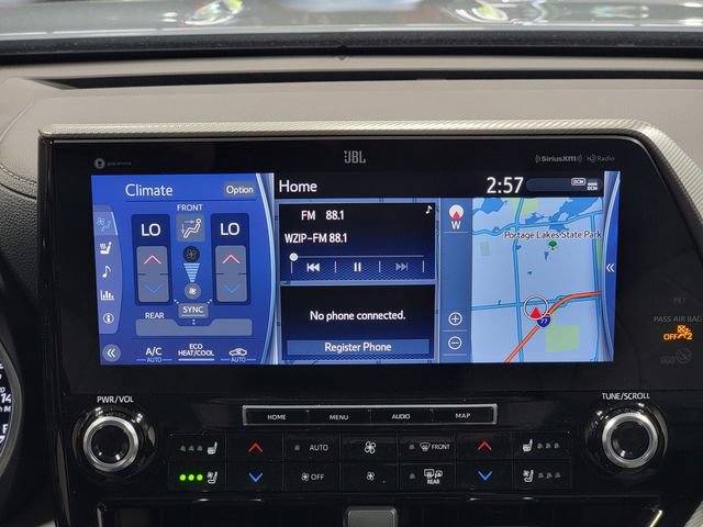 Used 2021 Toyota Highlander Platinum AWD/4WD image 20