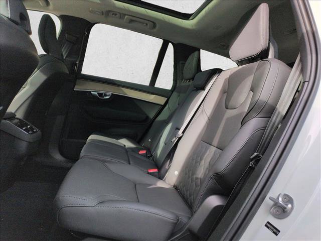 New 2026 Volvo XC90 B6 Plus w/ Protection Package AWD/4WD image 16