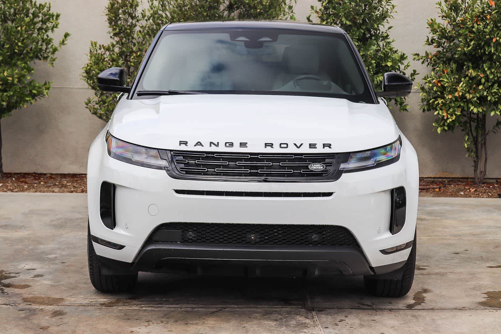 New 2026 Land Rover Range Rover Evoque S AWD/4WD image 2