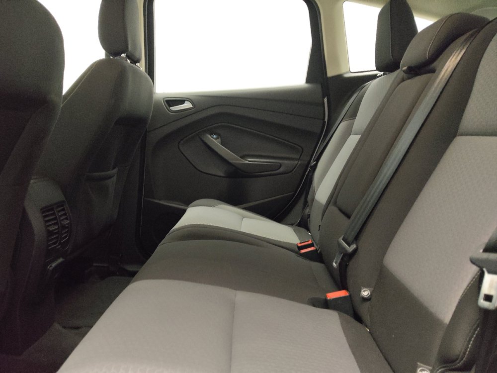 Used 2018 Ford C-MAX SE FWD image 18