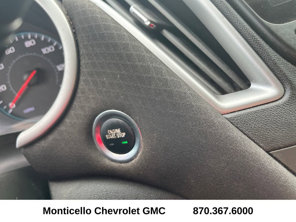 Used 2022 Chevrolet Malibu LT FWD image 24