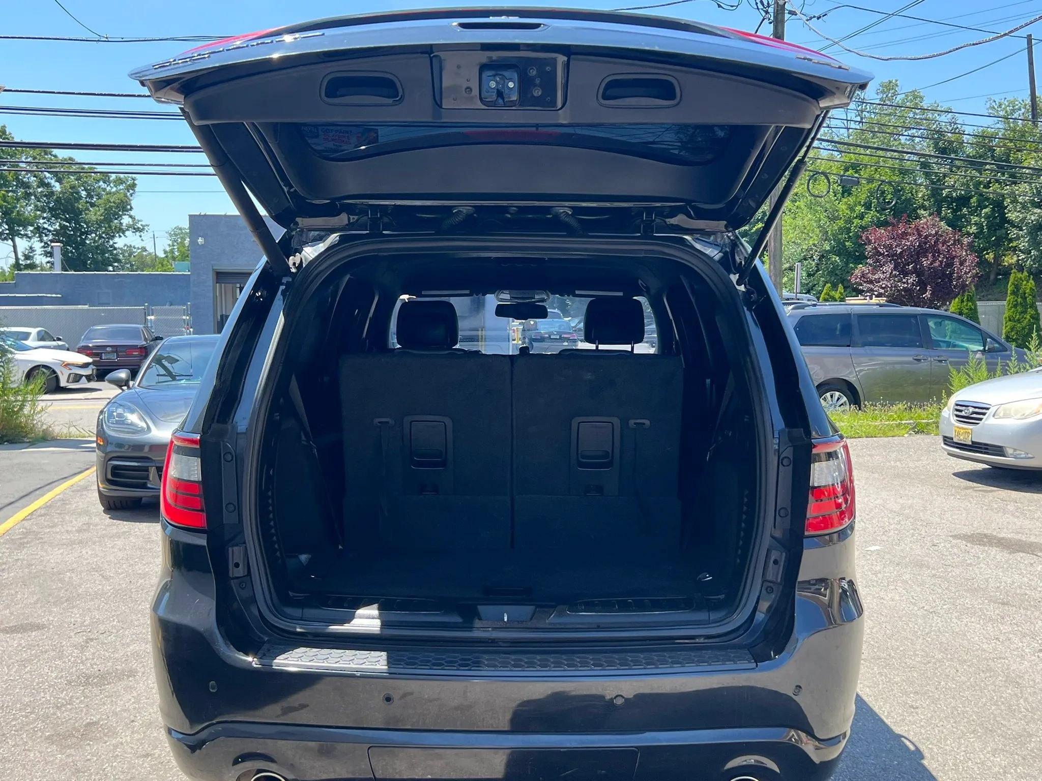 Used 2015 Dodge Durango R/T AWD/4WD image 9